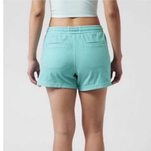 Athleta Farallon Short NWOT Size M - Picture 2 of 9